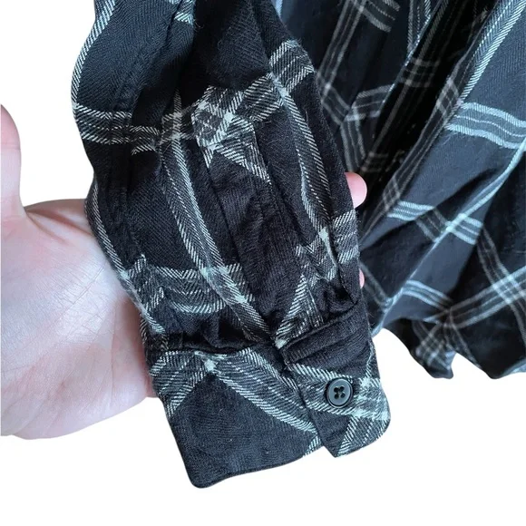 Rails Hunter Ash Cream Grey Plaid Flannel Button Shirt - Picture 6 of 7